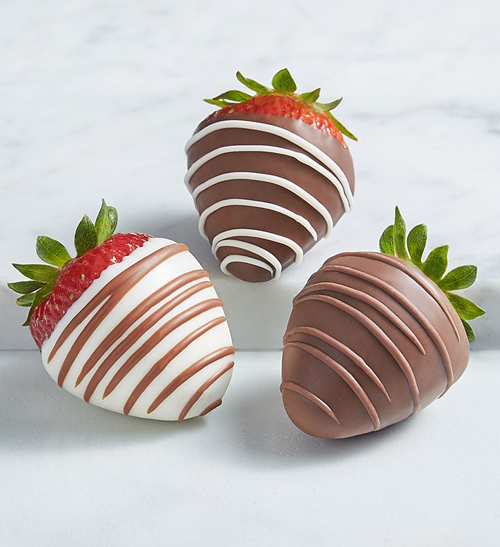 Classic Cheesecake Bites™ With Gourmet Drizzled Strawberries™