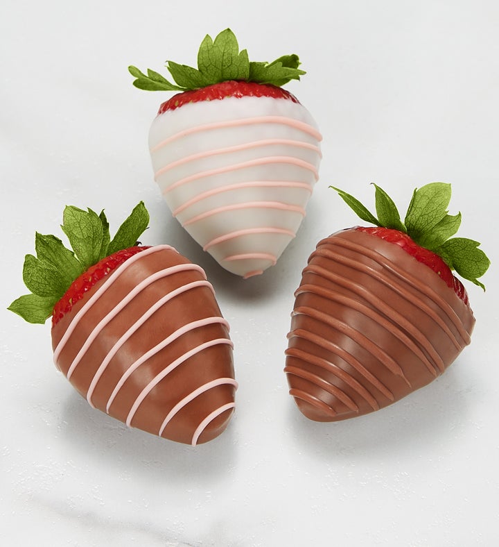 Mother’s Day Drizzled Strawberries™ in Heart Box