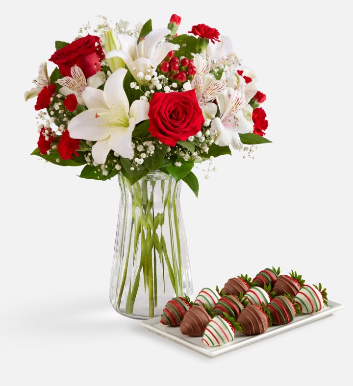 Fields of Europe® for Christmas with Holiday Cheer™ Dipped Strawberries