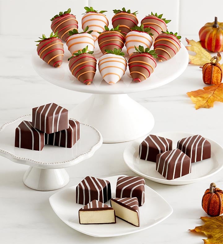 Classic Cheesecake Bites™ with Gourmet Autumn Dipped Strawberries