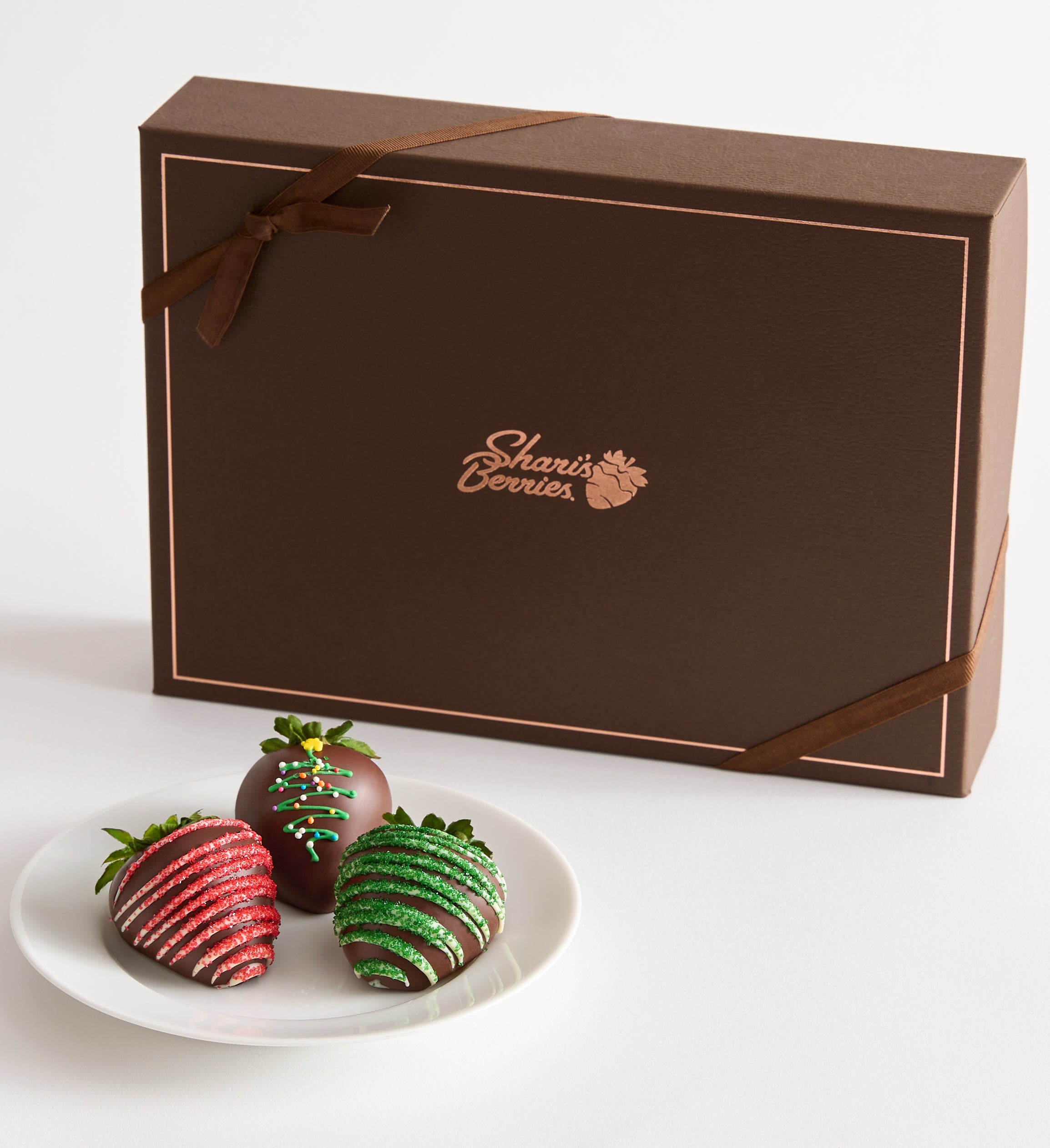 Chocolate Covered Strawberries for Christmas