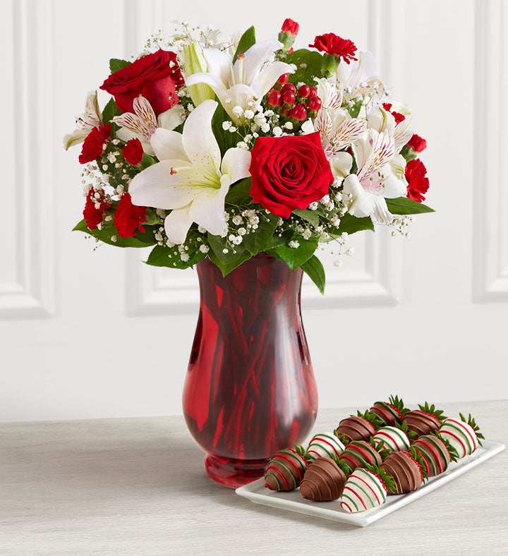 Fields of Europe® for Christmas with Holiday Cheer Strawberries